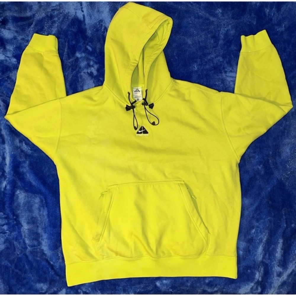Nike ACG Therma-Fit Fleece Pullover Hoodie Cyber Volt Size Large‎